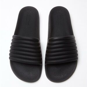 Girlfriend Collective Reslide Black Slides Womens 9 / Mens 8 Made in USA